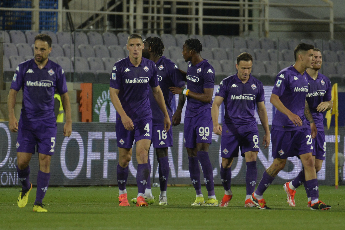 Amnesie e carattere, i soliti toni alterni. Ma la Fiorentina non si fa male