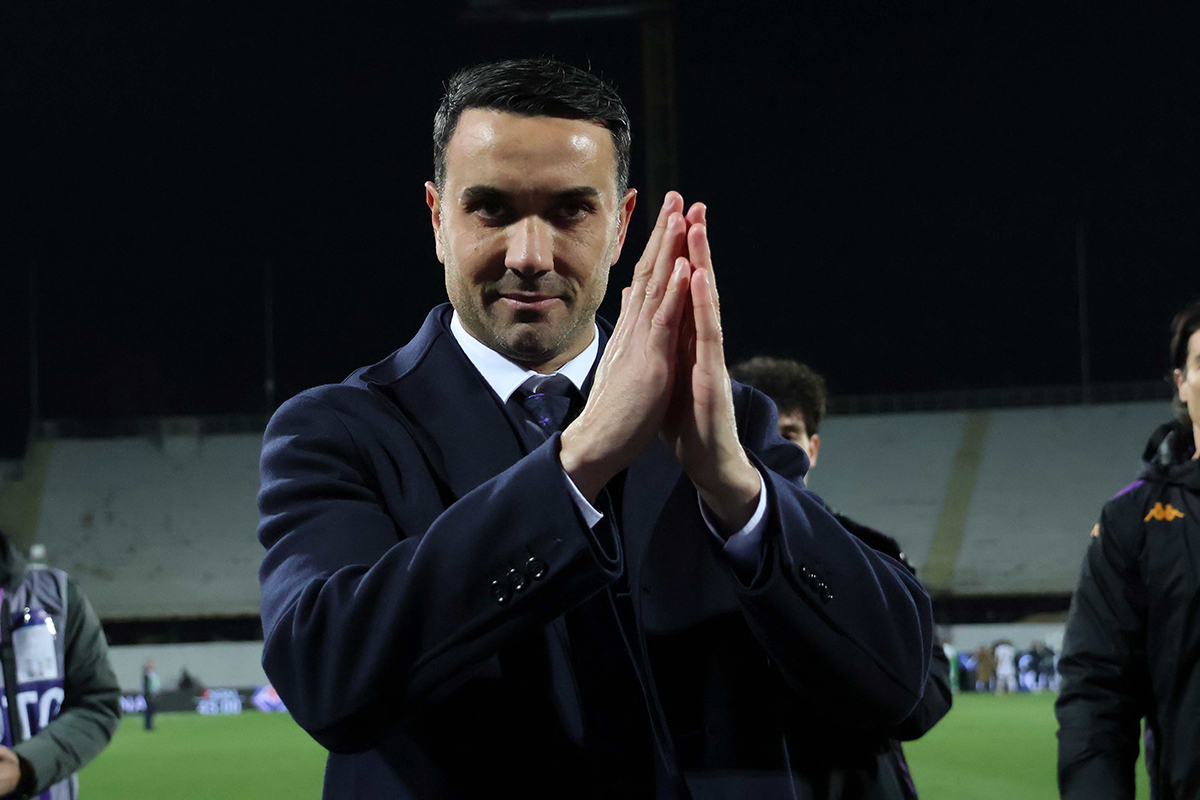 La chiave tattica: 3-5-2 coperta di Linus. Centrocampo decisivo