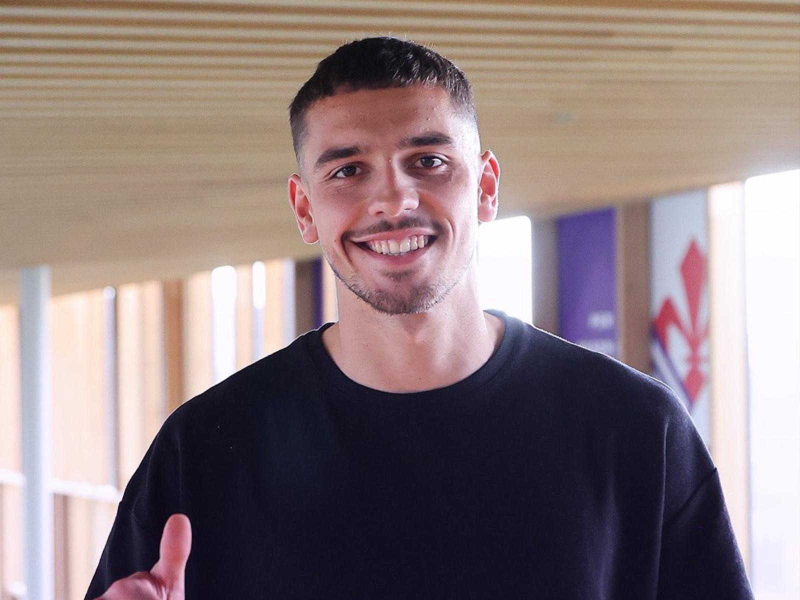 La Fiorentina annuncia: “Moreno è al Viola Park”