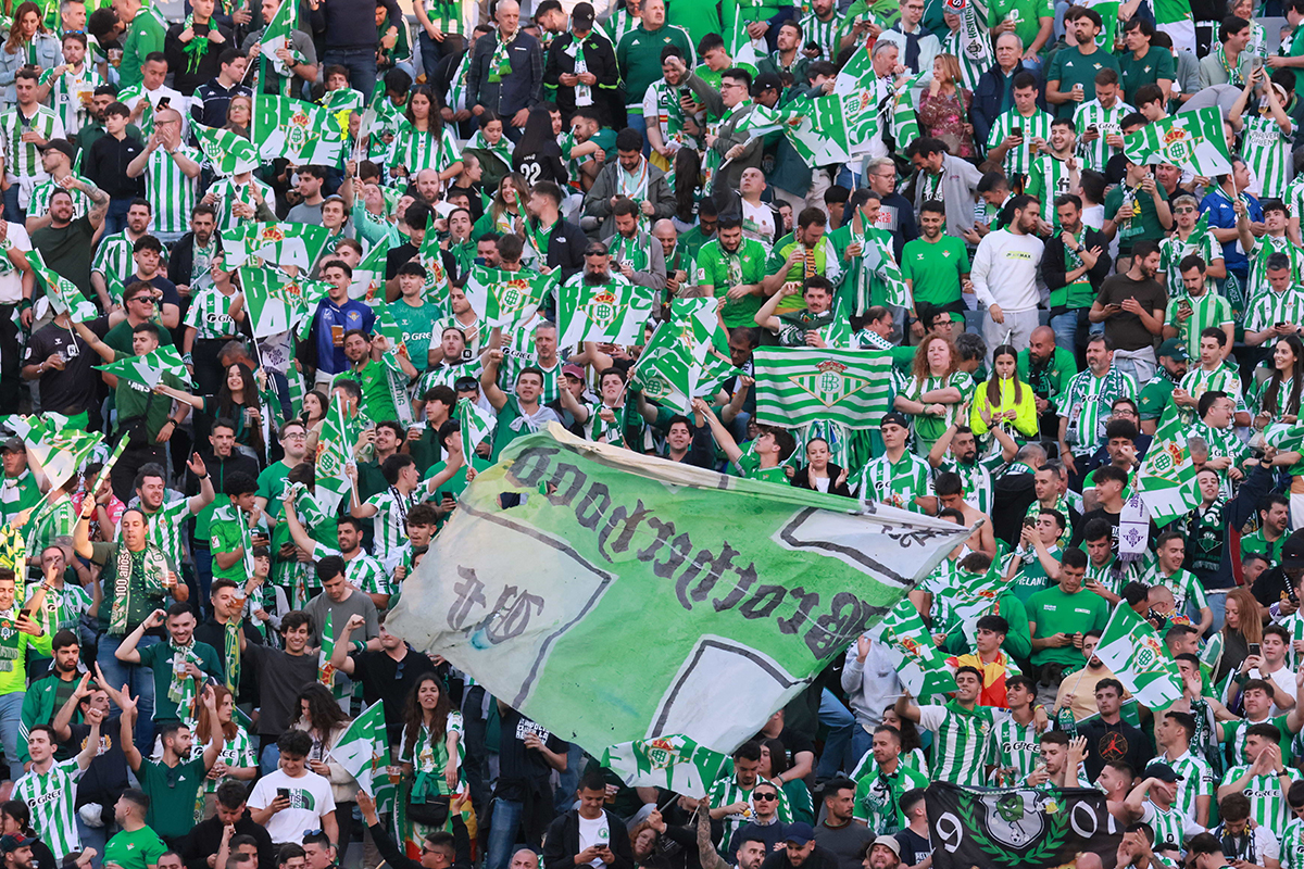 Repubblica - Disordini sugli spalti, rischio sanzioni dalla Digos e dall’Uefa