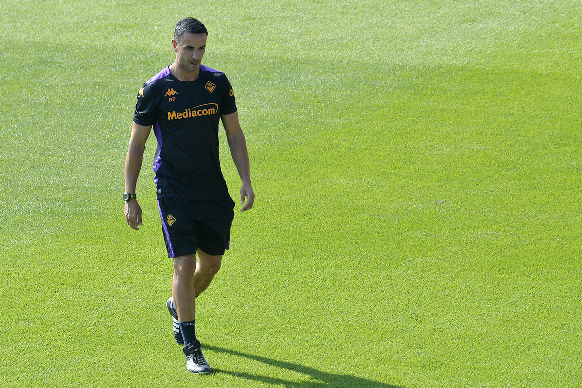 Il nuovo assetto in difesa: un centrale e due cursori laterali. Palladino porta nuove idee