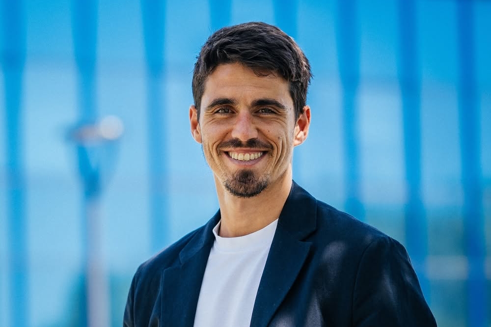 Ufficiale, Carlos Cuesta è il nuovo allenatore del Parma