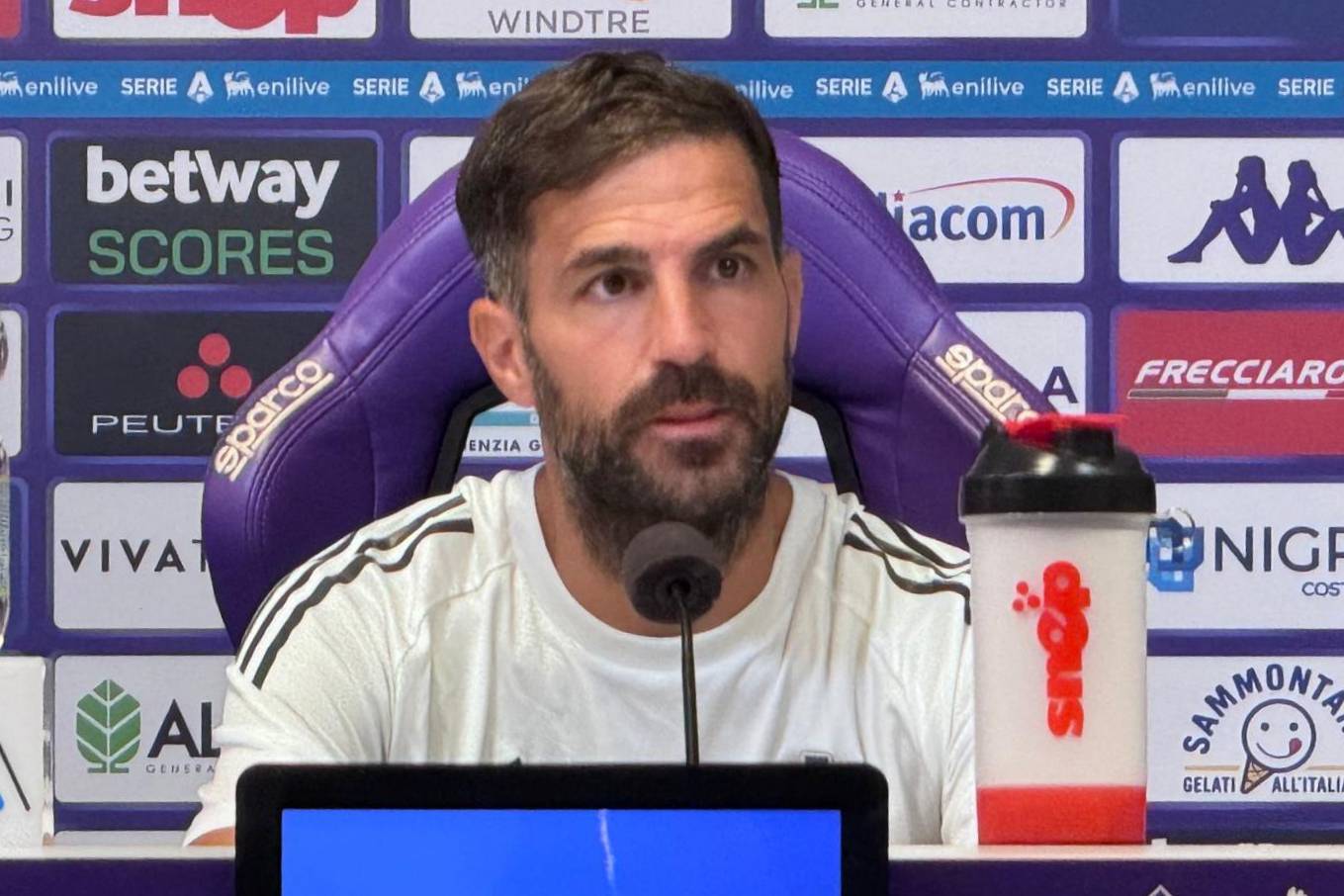 Fabregas (sala sampa): "Mi aspettavo il 4-4-2 di Pioli, tanta gente parla. Volevo portare De Gea a Como"