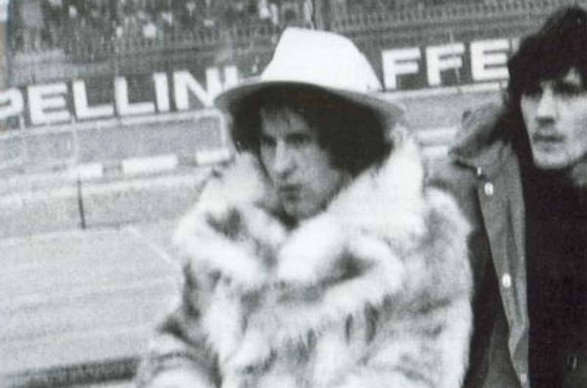 Zigoni ricorda: “Con la Fiorentina andai in panchina con la pelliccia e il cappello da cowboy”