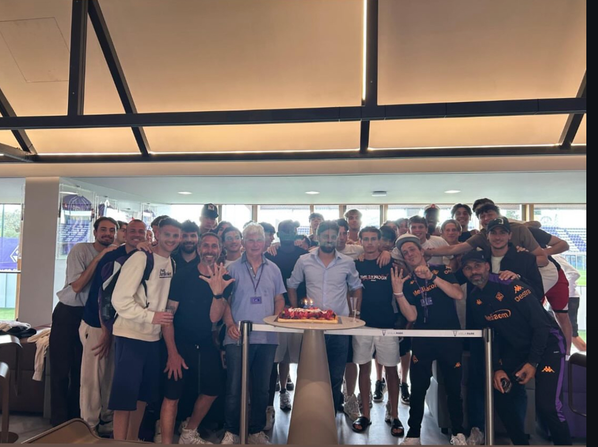 Galloppa, compleanno al Viola Park con la squadra (FOTO)