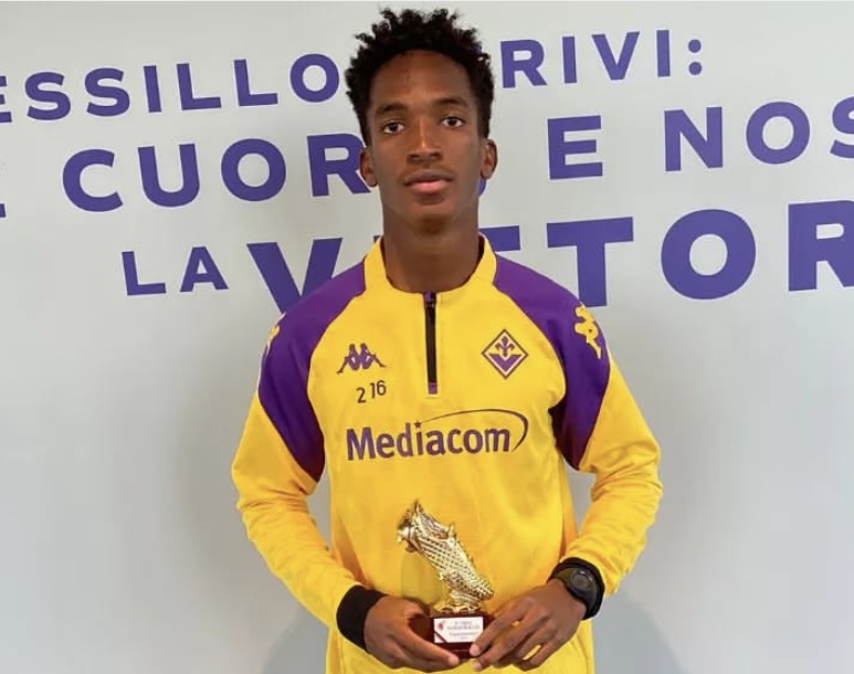 Sanogo: “Io salvato in mare da degli angeli. Questa maglia mi dà emozione”