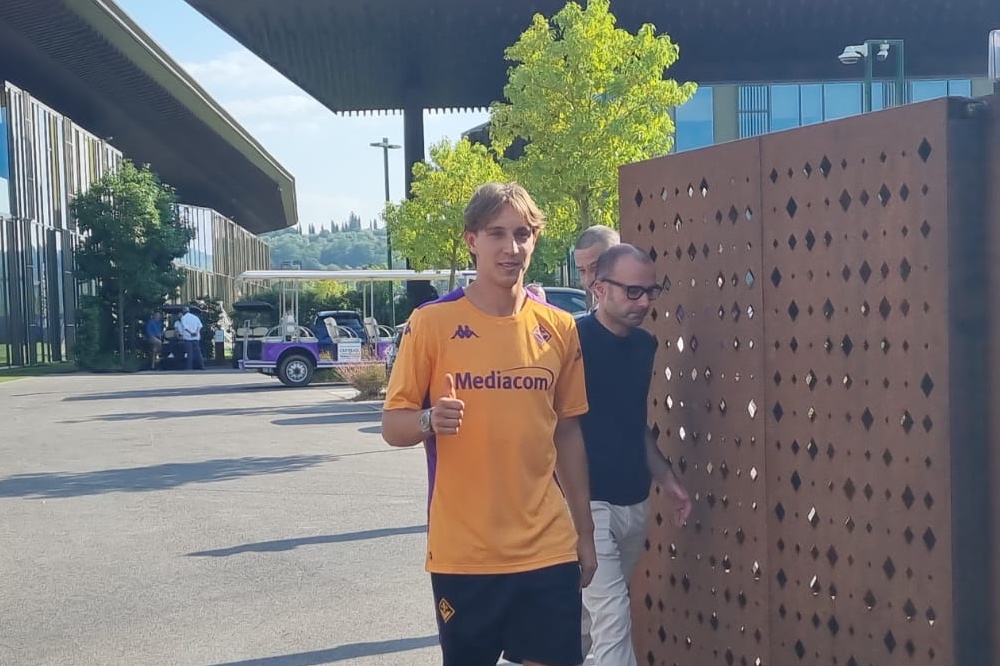 Fazzini è arrivato al Viola Park (VIDEO)