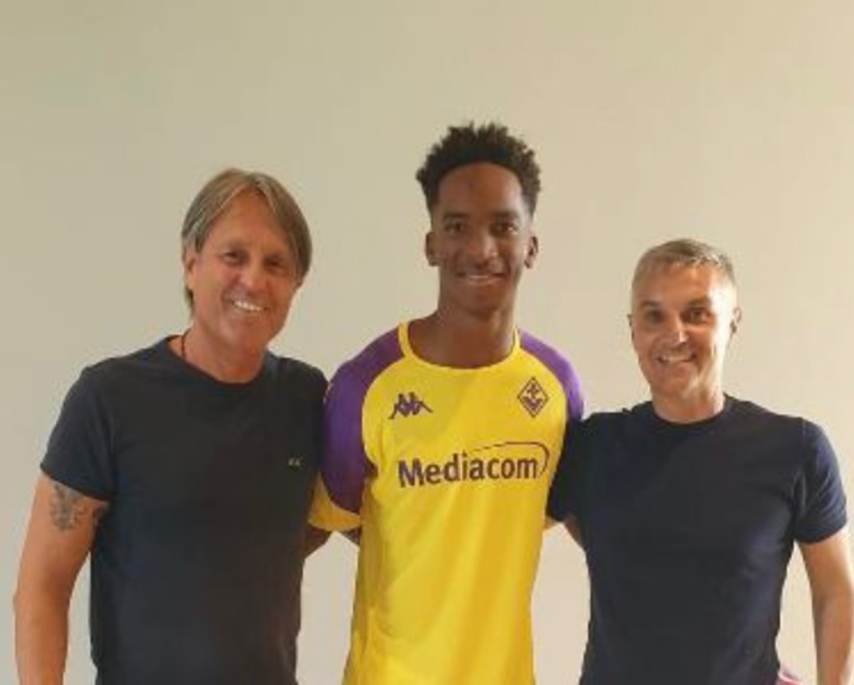 Il Manchester United interessato al giovane attaccante viola Sanogo