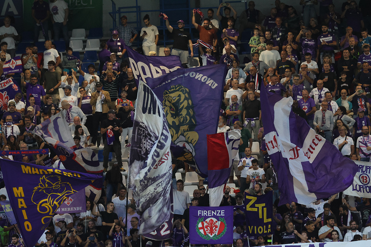 A Pisa senza ultras, ma con 600 tifosi viola. Gara sotto osservazione per l'ordine pubblico