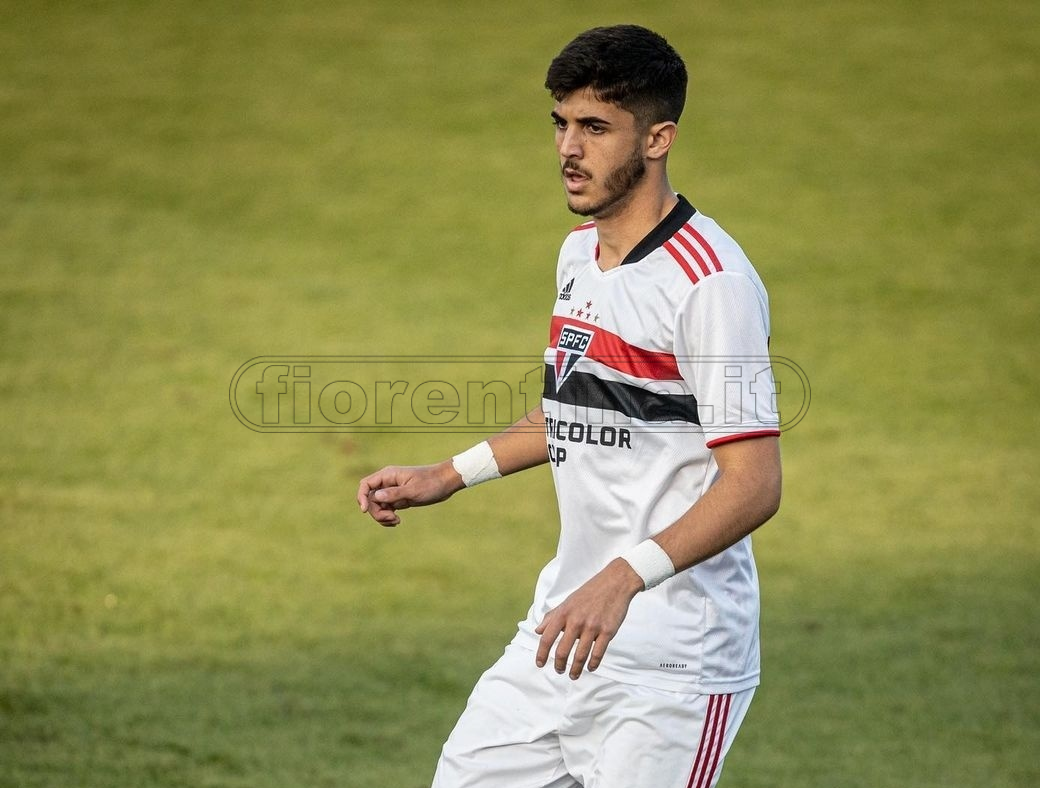 Dal Brasile: Fiorentina sul difensore del San Paolo di 19 anni Lucas Beraldo