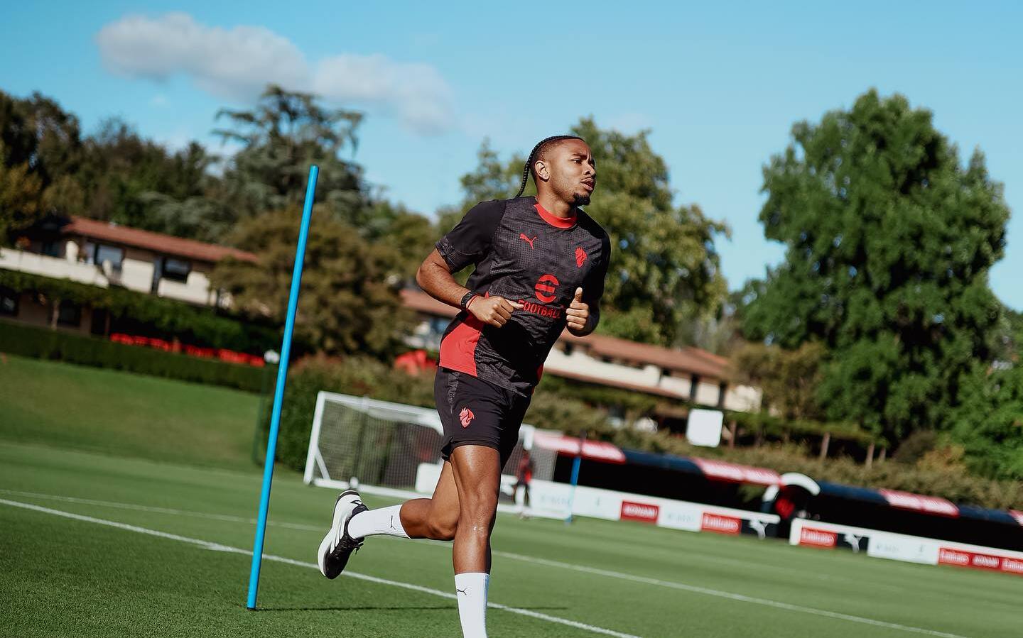 Milan, Nkunku caricato dalla Nazionale: può partire titolare contro la Fiorentina