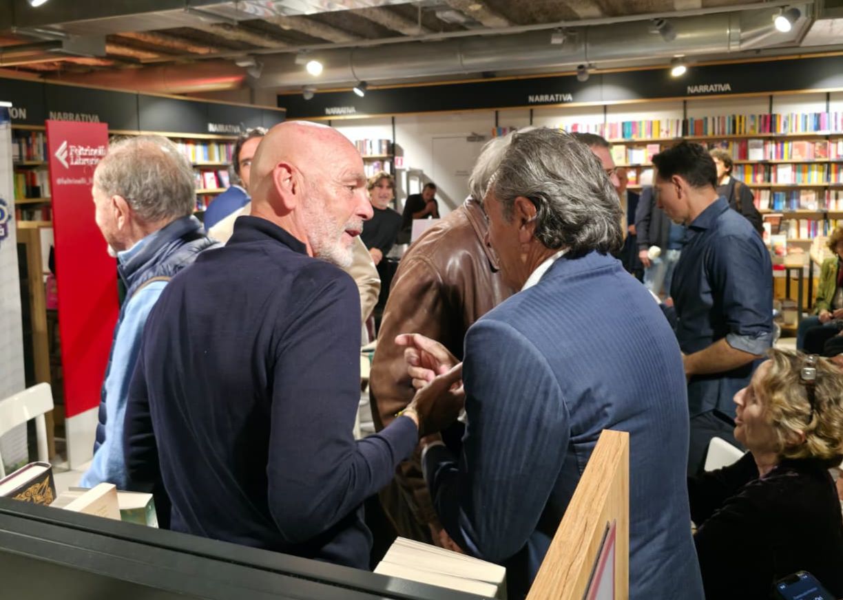 Pioli, pomeriggio amarcord tra ricordi ed emozioni: tra Prandelli e Buso ripensando a Borgonovo