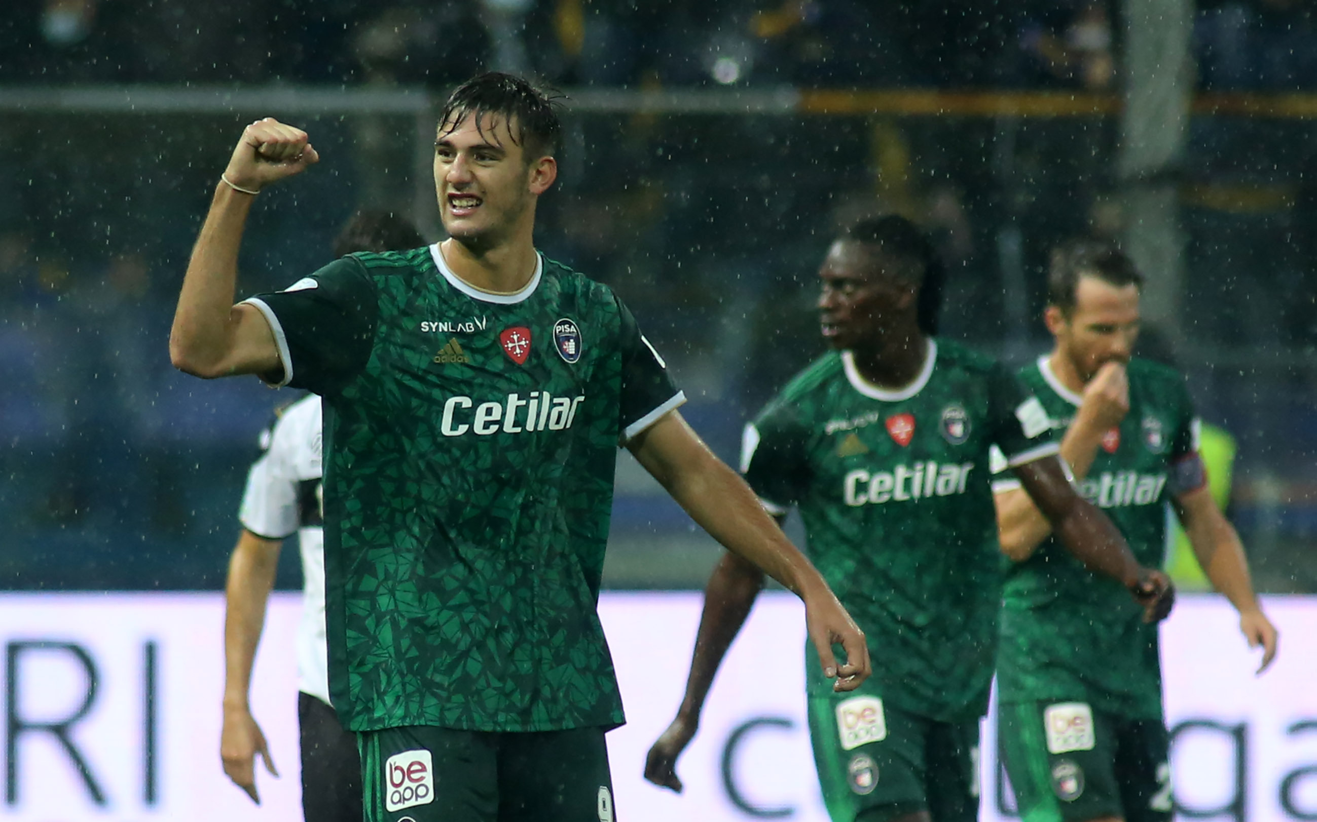 Il dilemma di Lucca: riserva a Napoli o protagonista con la Fiorentina?