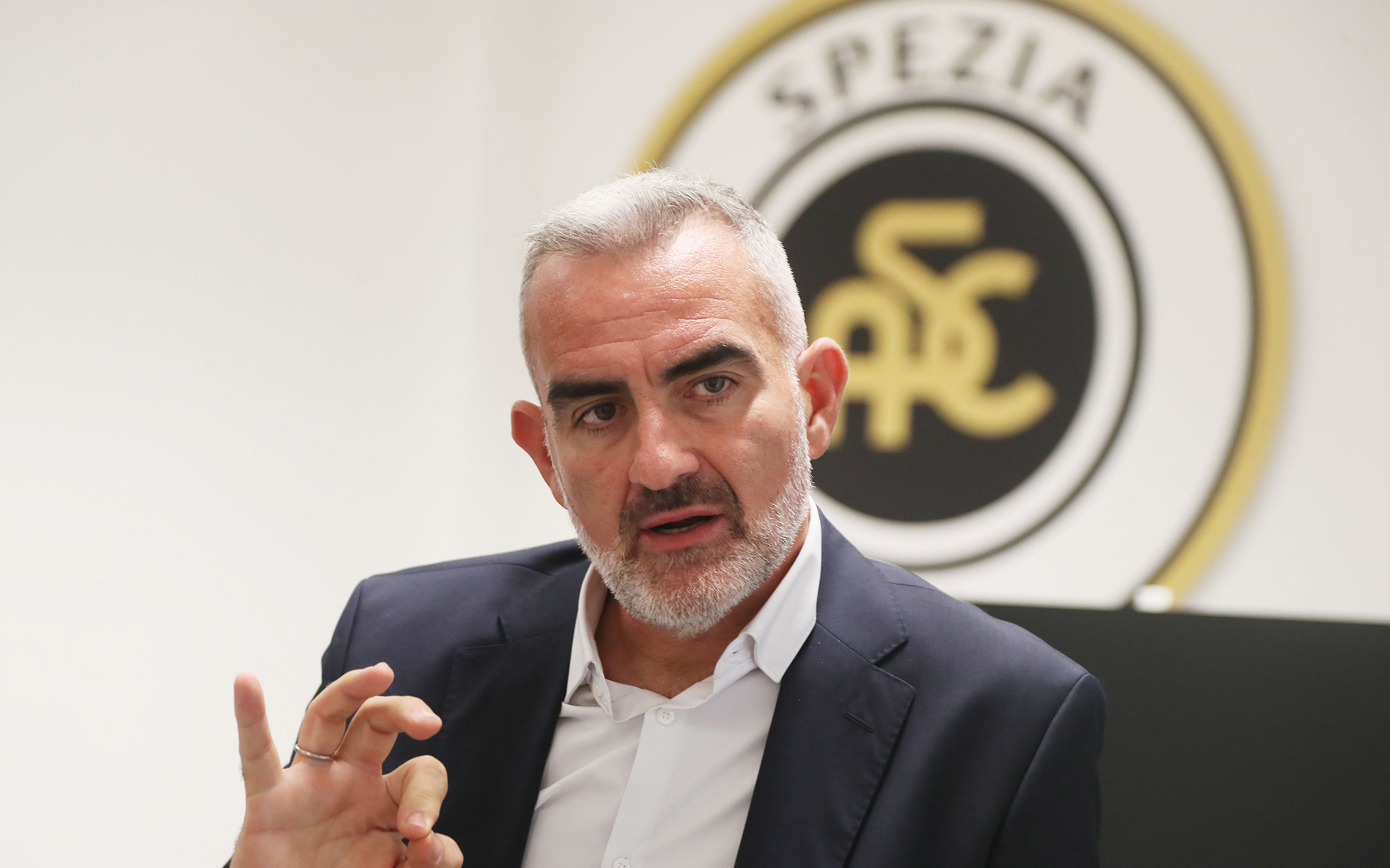 Spezia, l’ex viola Macia sollevato dall’incarico