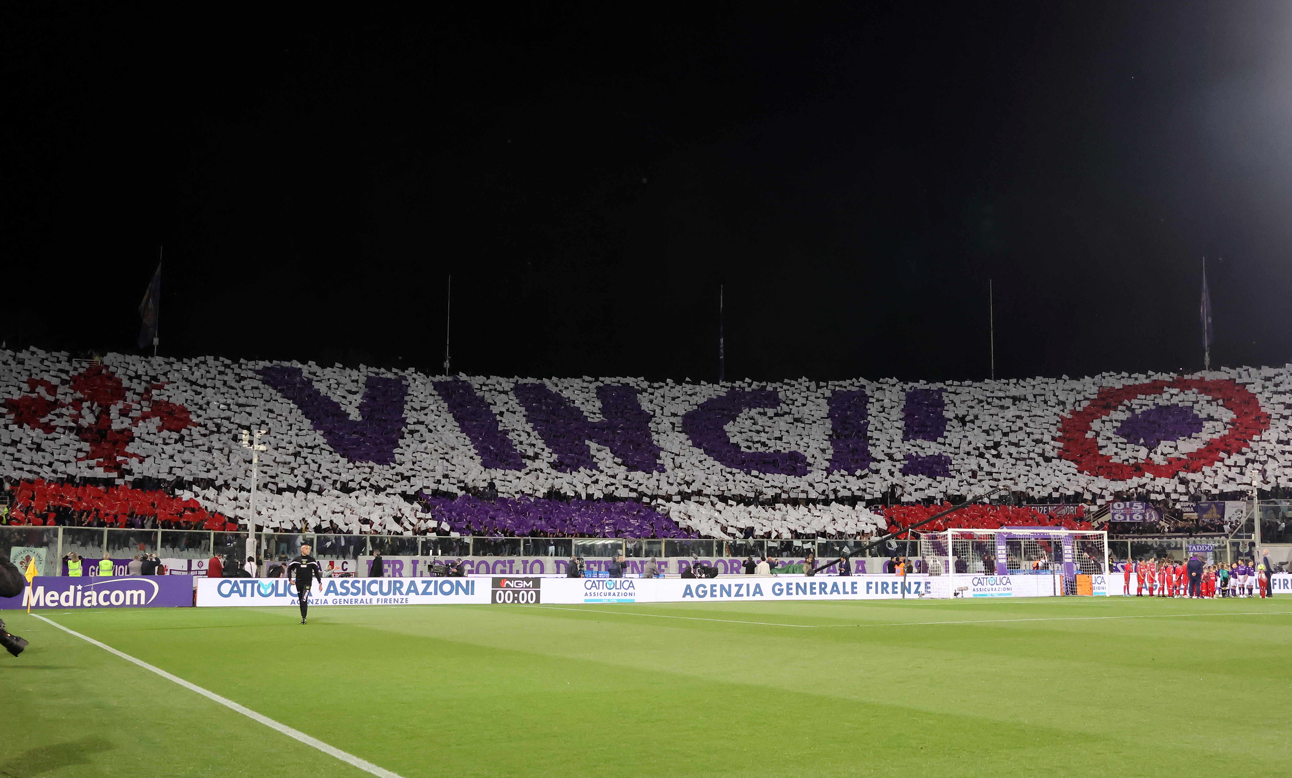 Coreografia dei tifosi per Fiorentina-Juventus: le istruzioni della Fiesole