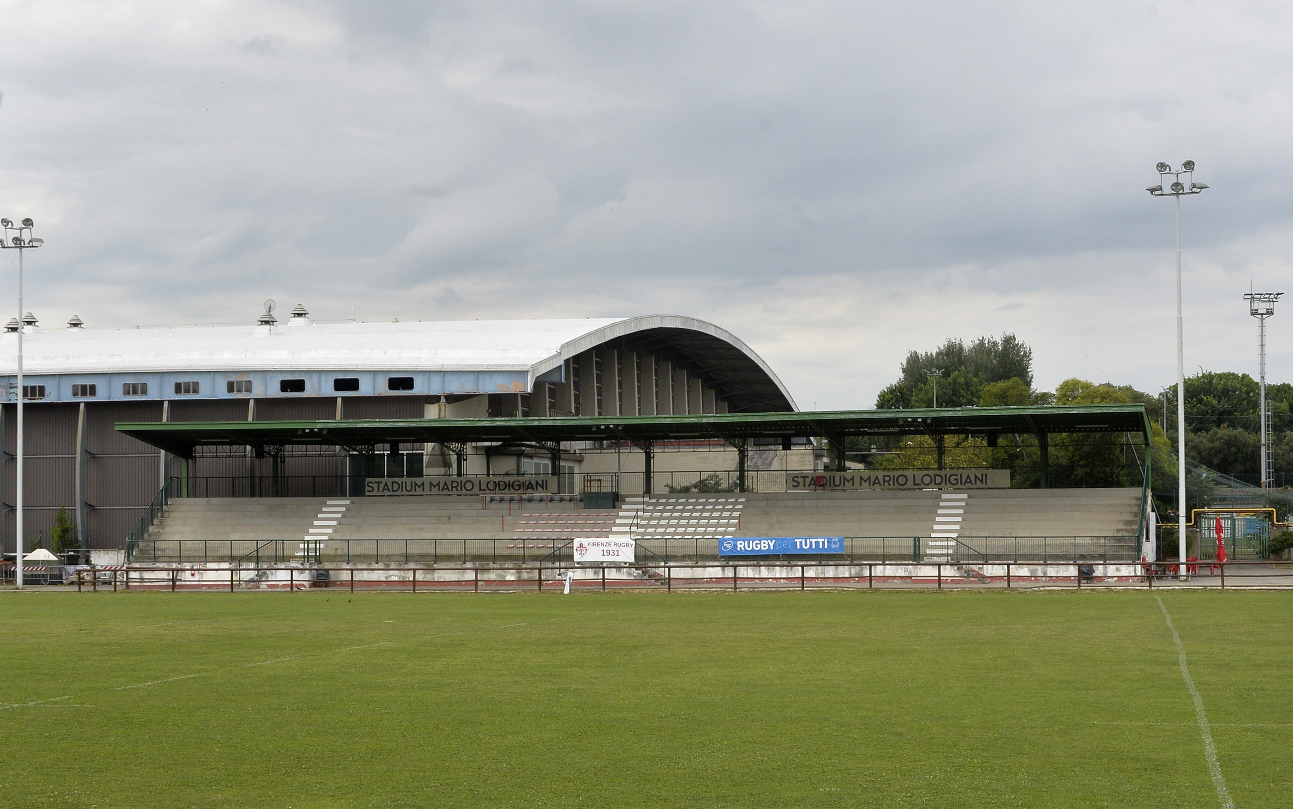 Franchi, il lavori in Curva Fiesole avanzano. Ma si complica l'ipotesi del Padovani