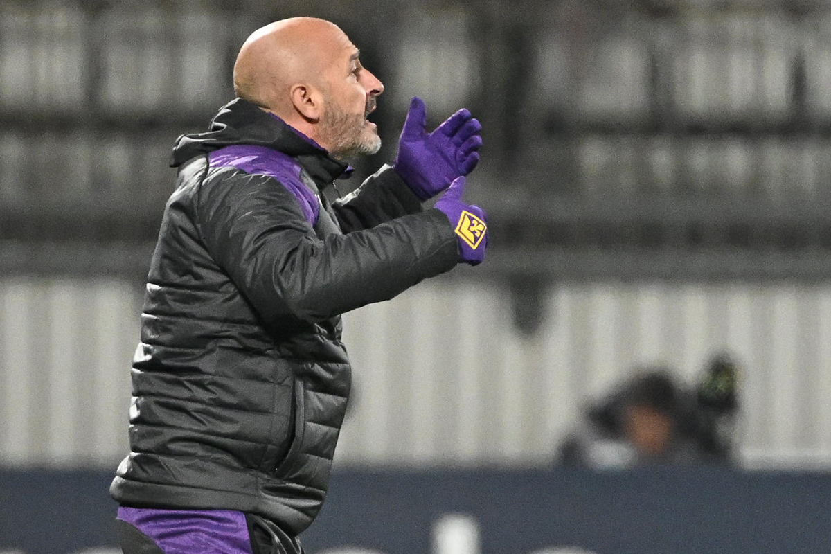 Auriemma: "Italiano che doveva fare? Non ha una rosa adeguata"