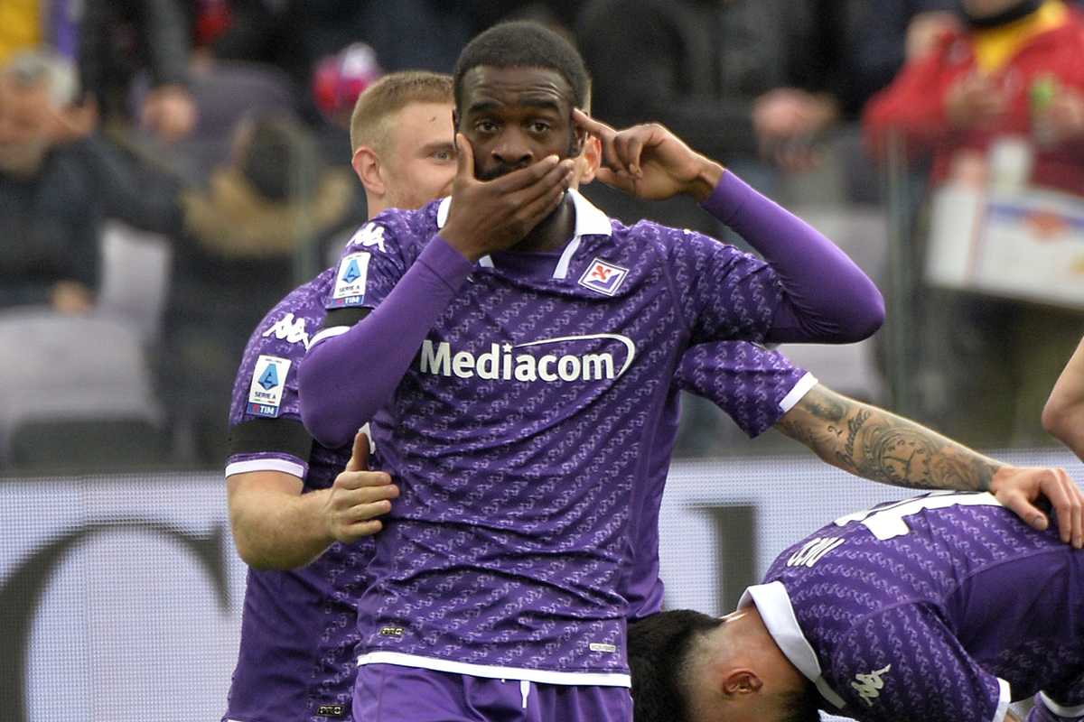 Offerta troppo bassa per Ikone dall'Al Arabi. Da risolvere le situazioni Amrabat-Nzola