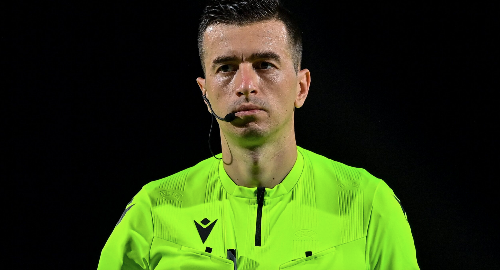 Guimaraes-Fiorentina, scelta una squadra arbitrale albanese. Dirigerà il sig. Xhaja
