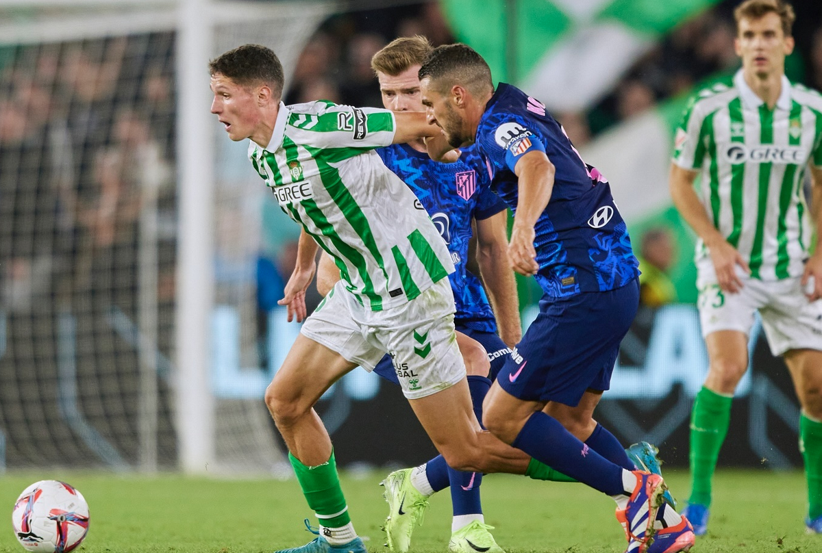 Euro-rivali, tris del Betis a Girona: segnano Antony e Isco