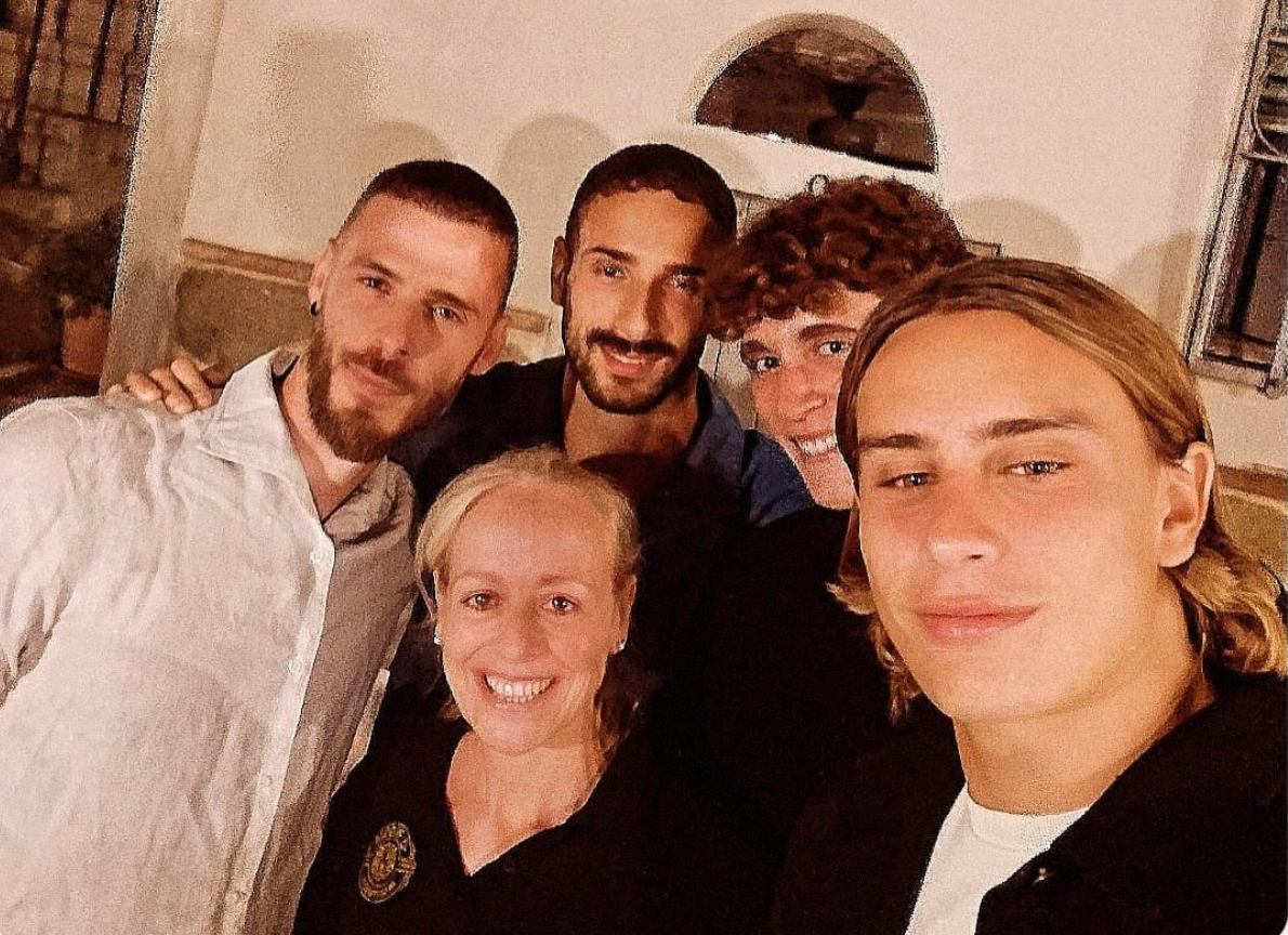 Fare gruppo... all'interno del gruppo. I portieri viola tutti a cena insieme (FOTO)