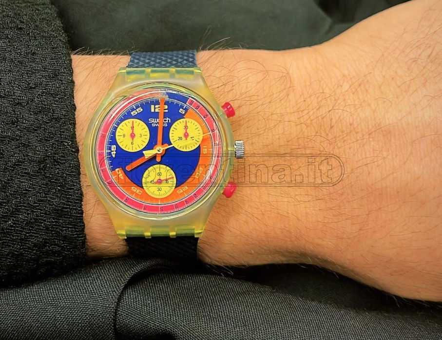 Vlahovic indossa lo stesso Swatch sfoggiato da Pradè per Ribery, collezionisti impazziti