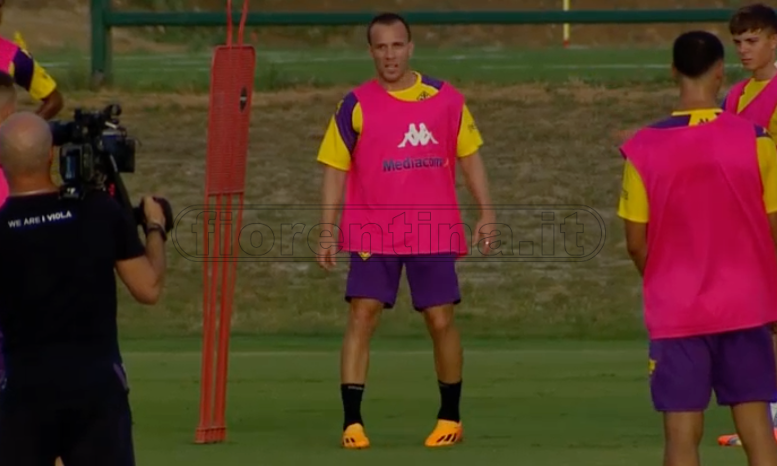 Arthur, i primi momenti in allenamento con la maglia della Fiorentina (VIDEO)