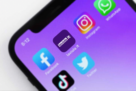Scarica l'app mobile di LaViola.it per rimanere sempre aggiornato!