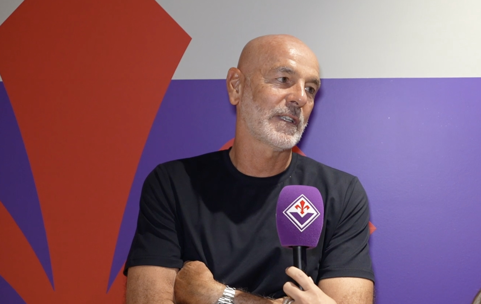 Pioli: "Tornare a Firenze è una forte emozione, cercheremo di portare in alto questi colori"