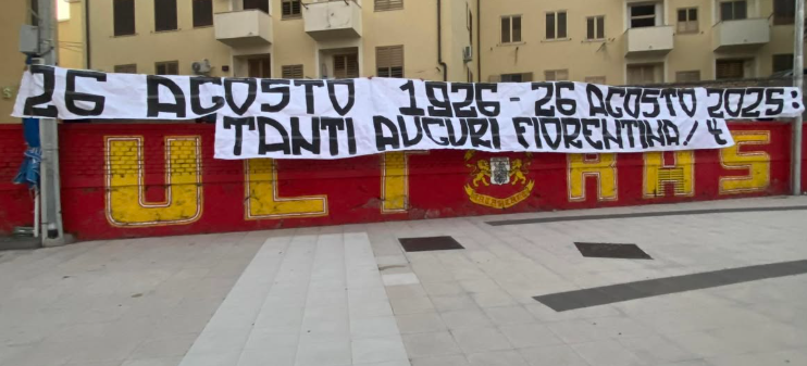 99 anni di Fiorentina, arrivano gli auguri anche da Catanzaro (FOTO)