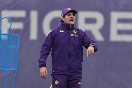 La lunga salita del 'martello' Vanoli: testa e preparazione, poi la tattica. Commisso tuona: "Non vendo"