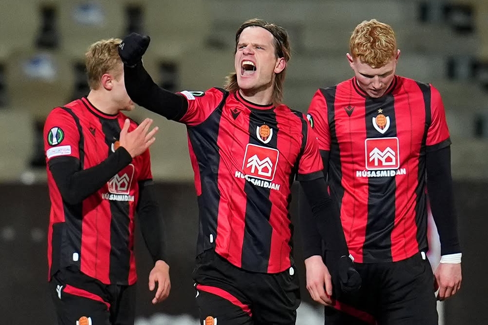 Fiorentina mezzo sorriso. Il Vikingur batte a sorpresa il Panathinakos. Avanti il Banja Luka