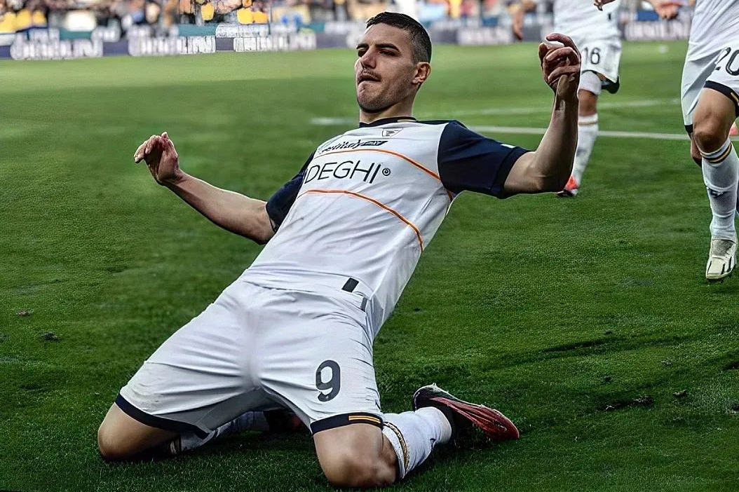 Genoa, sondaggio per Krstovic per il dopo Gudmundsson