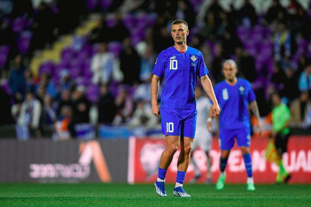 L’indizio social della Fiorentina: bandiera islandese per annunciare Gudmundsson (FOTO)