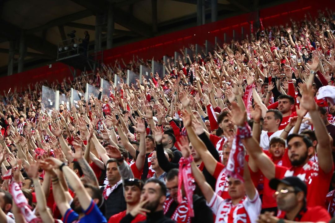 L'appello dell'Olympiacos ai tifosi: "Contribuiamo tutti a rendere questa serata indimenticabile"