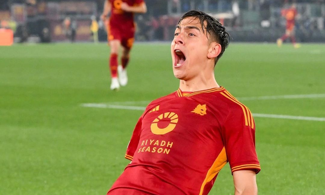 Roma, Dybala out all'intervallo. Gasperini: "Non sembra grave"