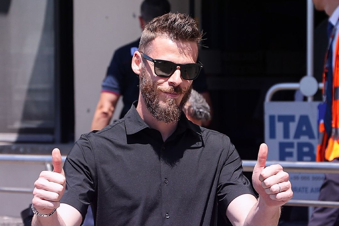 La prima giornata di De Gea: selfie, cori e test. Poi subito al lavoro al Viola Park