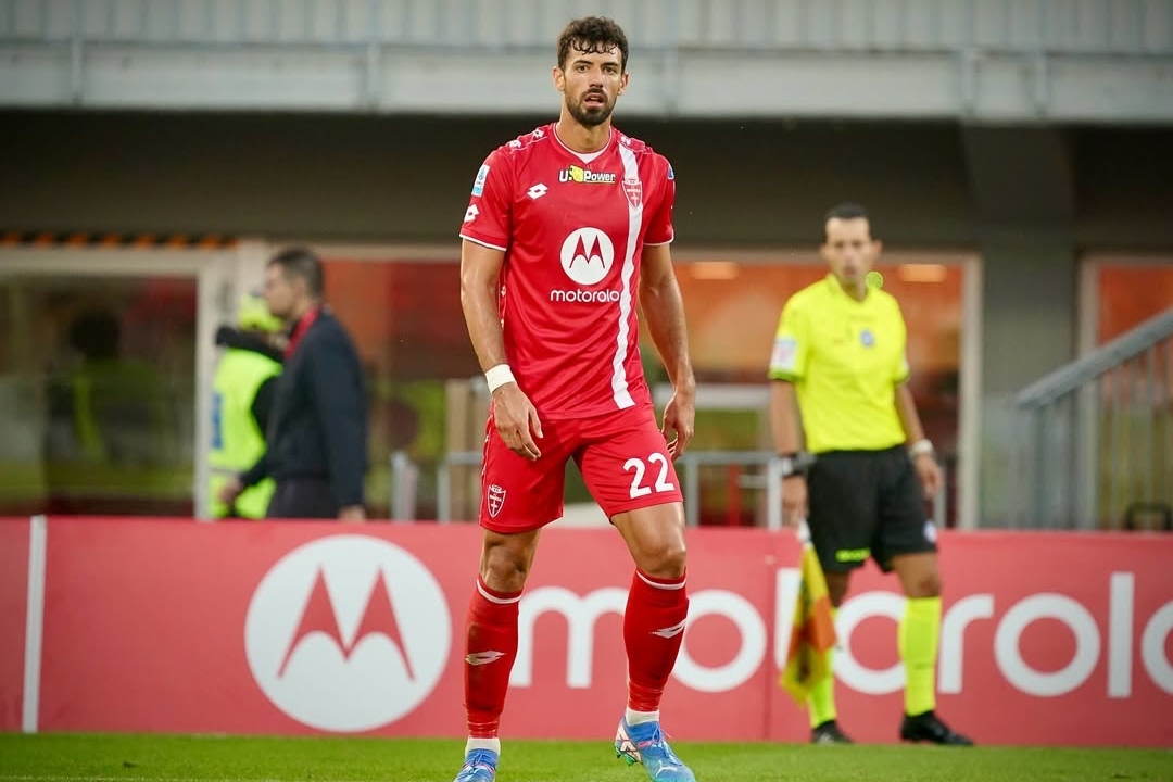 Abbondanza dietro per giocare a tre o a quattro. Arriva Marì, fedelissimo di Palladino. Moreno jolly