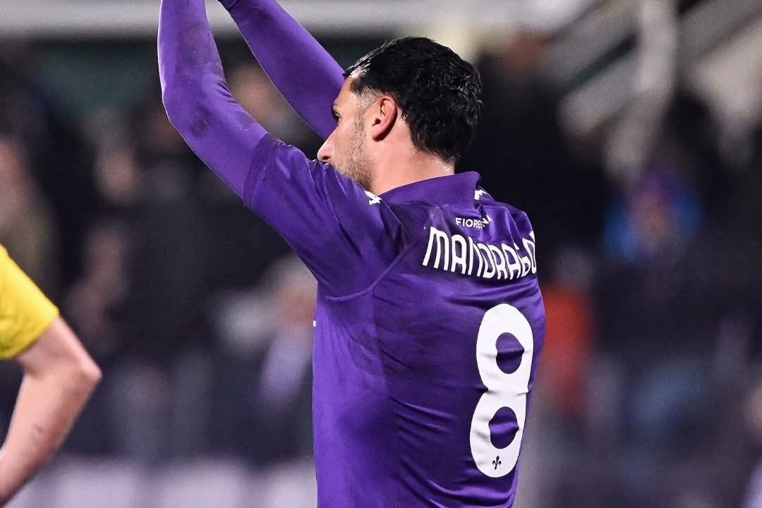 Fiorentina-Napoli, la FORMAZIONE DEI TIFOSI: cambio modulo con la mediana a tre