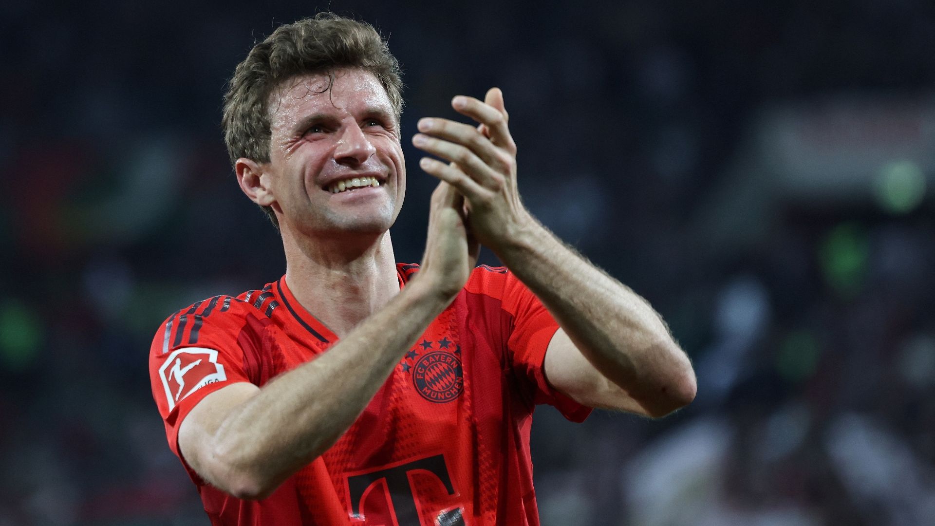 Müller, senti il ds del Bayern: "Credo che non smetterà, non è ancora il momento del ritiro"