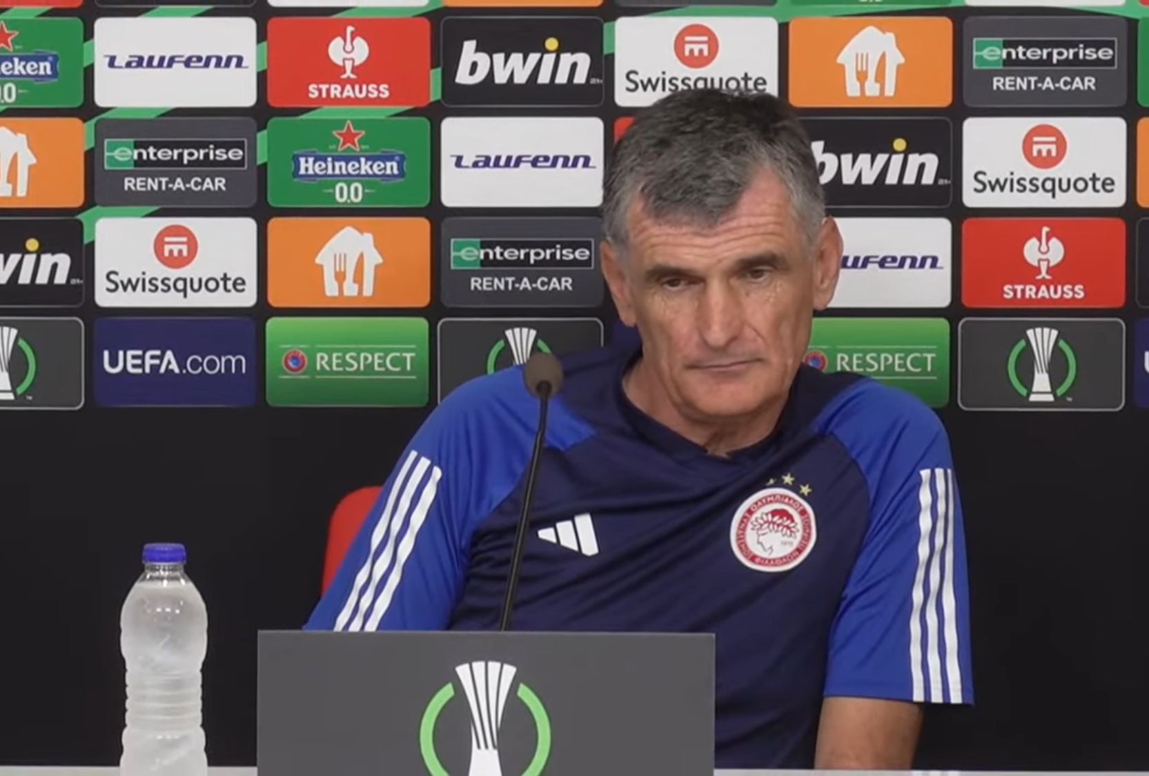 Olympiacos, Mendilibar: "Saremo noi stessi anche con la Fiorentina. Ci sentiamo forti"