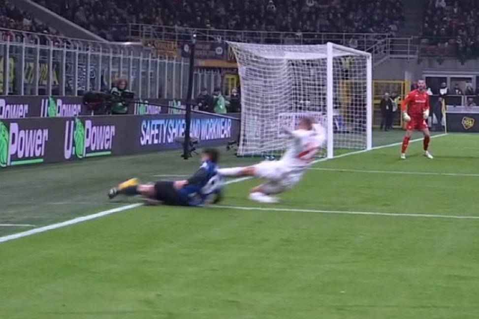 Fiorentina furiosa a San Siro: il gol dell'Inter nasce da un errore arbitrale