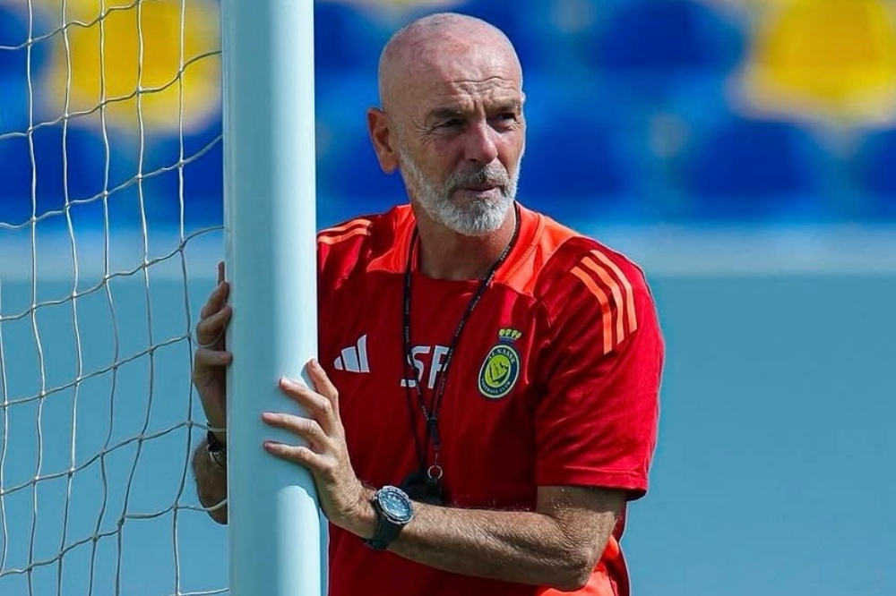 Repubblica – Pioli ripartirà dal 3-5-2. Ma proverà tutti i moduli già dal ritiro