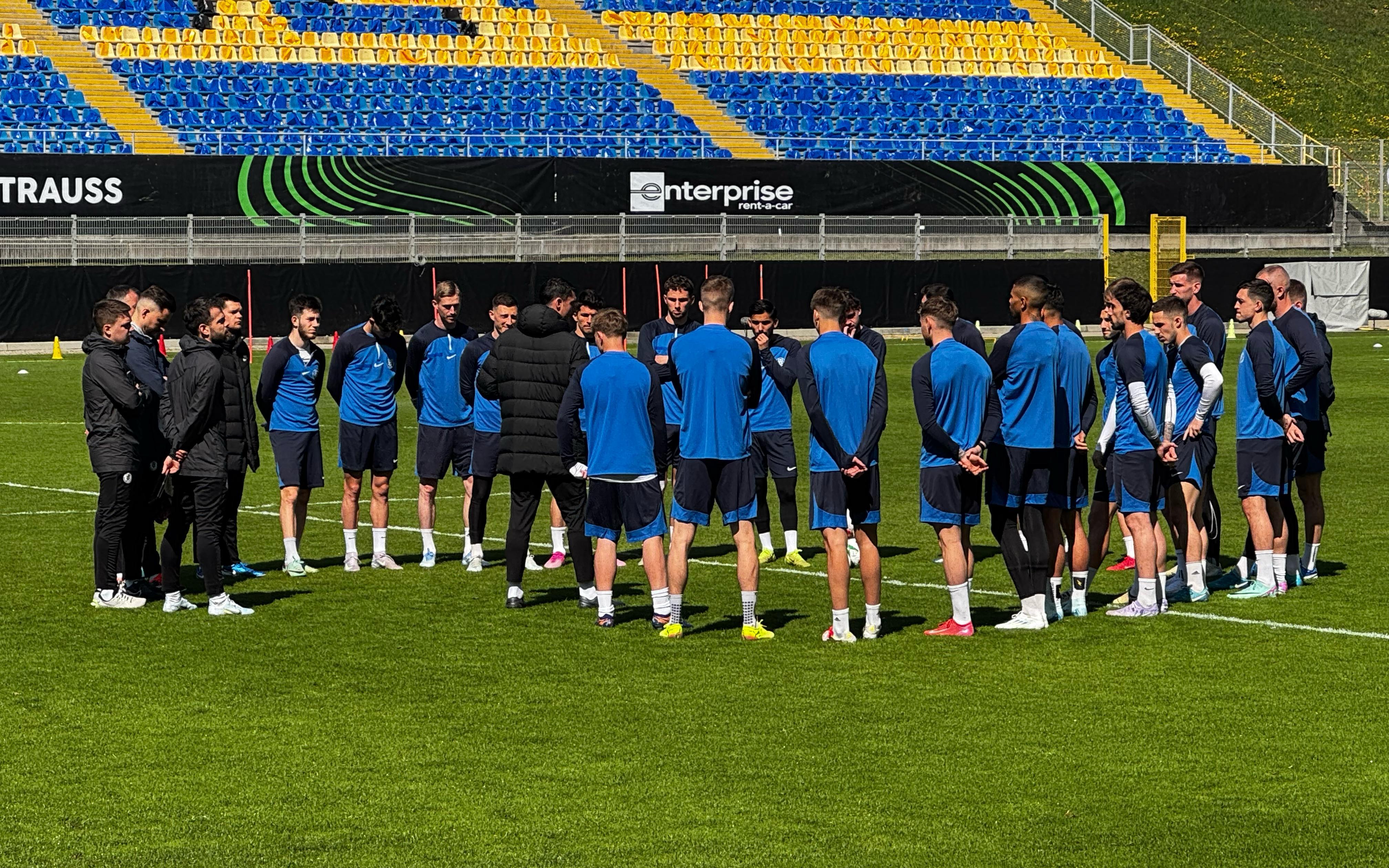 Rifinitura Celje in corso. Mister Riera incontra i tifosi. Domani prevista coreografia (FOTO-VIDEO VI.IT)
