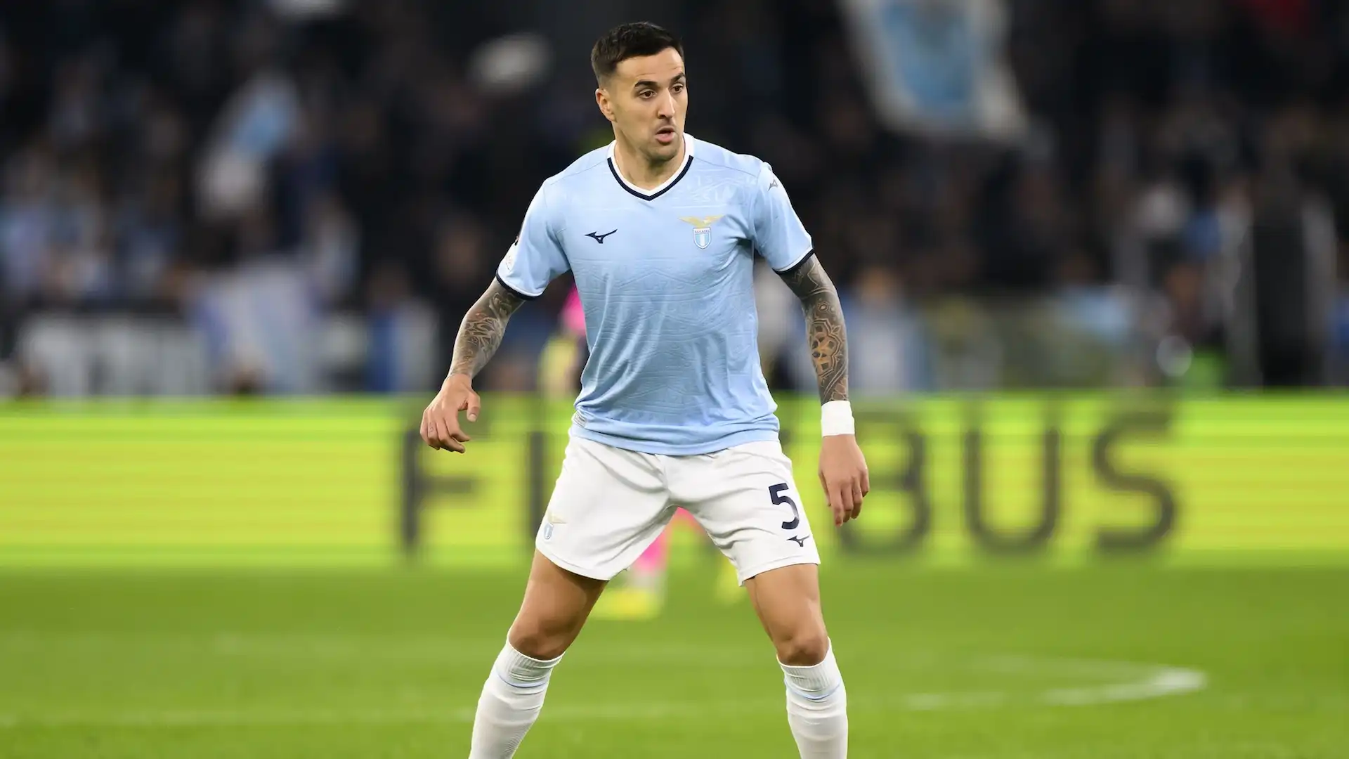 Lazio, lesione muscolare al retto femorale per l'ex Fiorentina Vecino