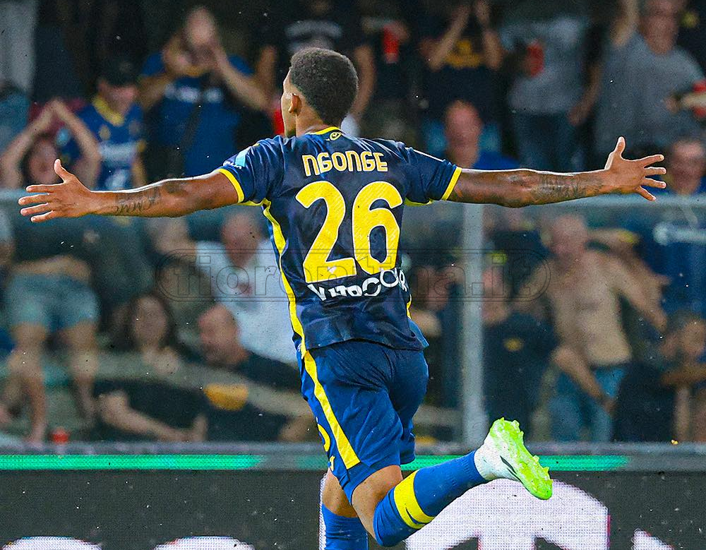 Ngonge arrivato a Riyad: "Contento di essere al Napoli"