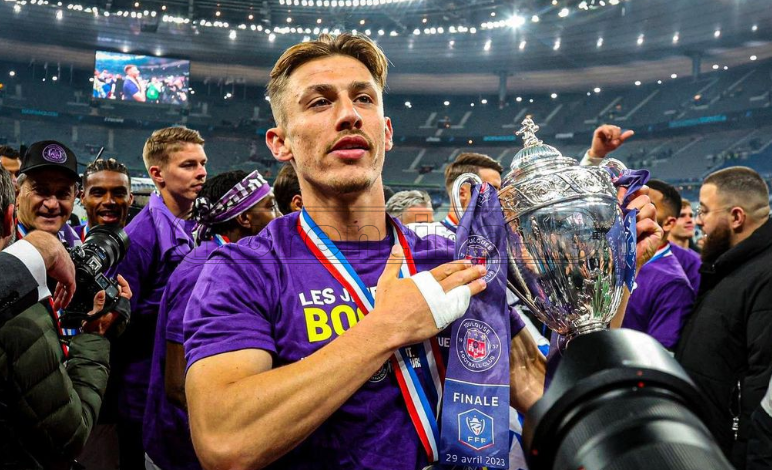 Fiorentina, per la difesa piace Rouault del Tolosa: servono almeno 10 milioni