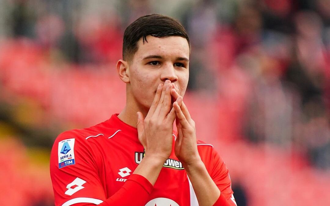 Arnautovic e Carboni: la Fiorentina cerca il doppio colpo dall'Inter