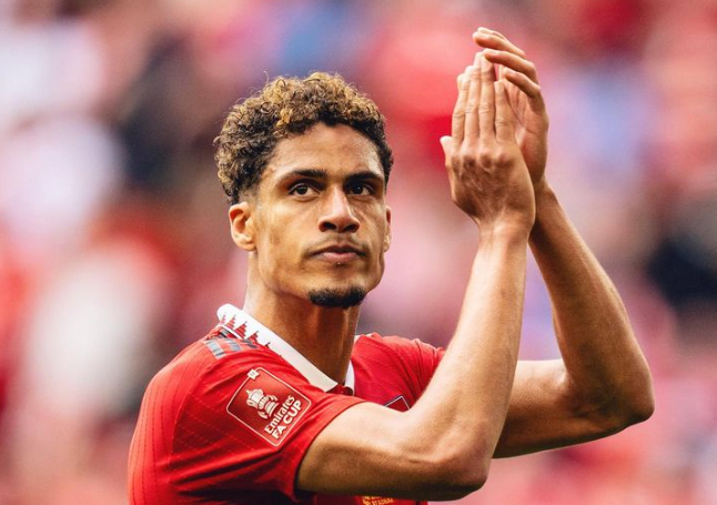 Como scatenato: Varane ha detto sì. Domani diventerà un nuovo giocatore biancoblu