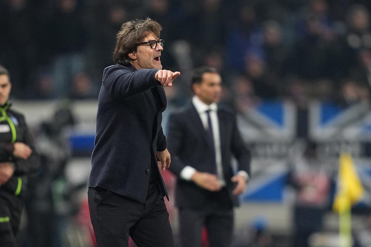 Col Sassuolo la prima Fiorentina di Vanoli: cambio modulo per la vittoria. Tifosi ok, ma ora tocca ai giocatori